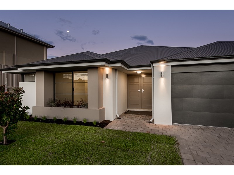 11 Birchley Road, Yangebup WA 6164