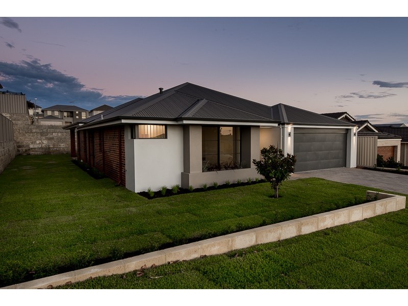 11 Birchley Road, Yangebup WA 6164