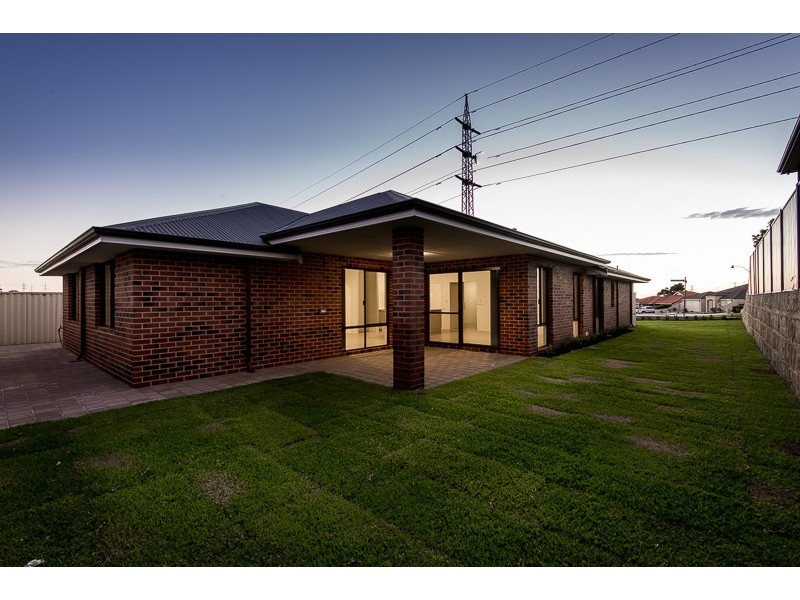 11 Birchley Road, Yangebup WA 6164