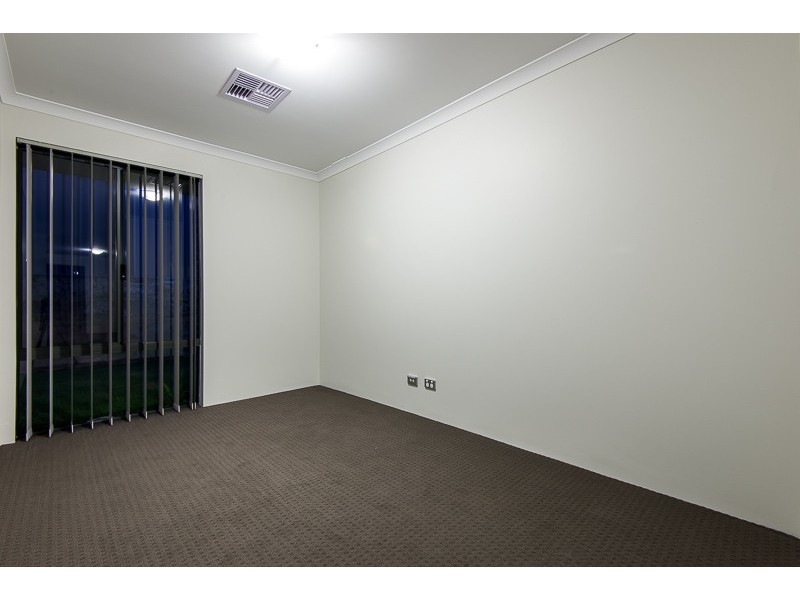 11 Birchley Road, Yangebup WA 6164