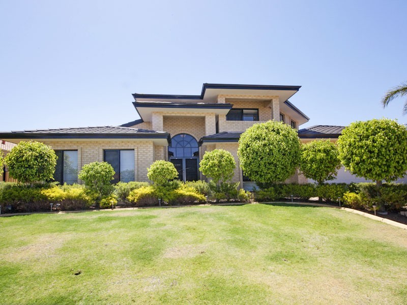 4 Josip Gaspar Close, Spearwood WA 6163