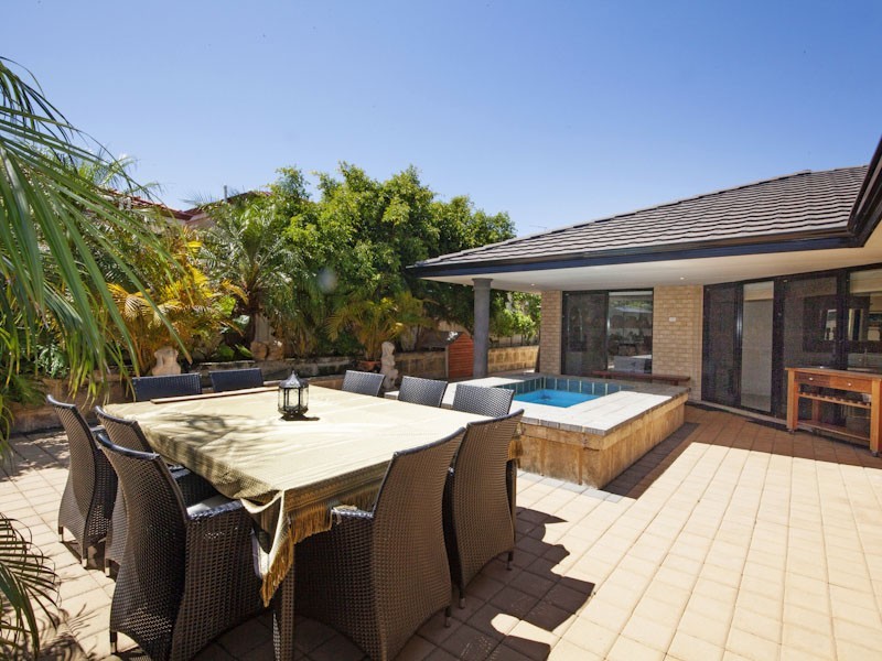 4 Josip Gaspar Close, Spearwood WA 6163