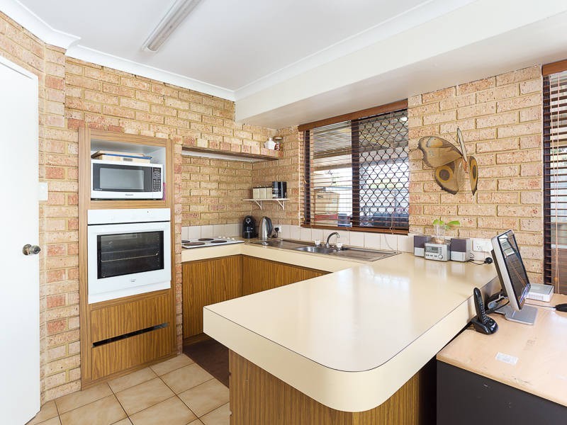 3 Madison Place, Cooloongup WA 6168