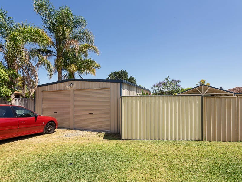 3 Madison Place, Cooloongup WA 6168