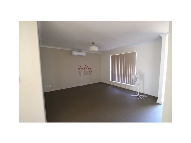 3 Bramston Street, Spearwood WA 6163