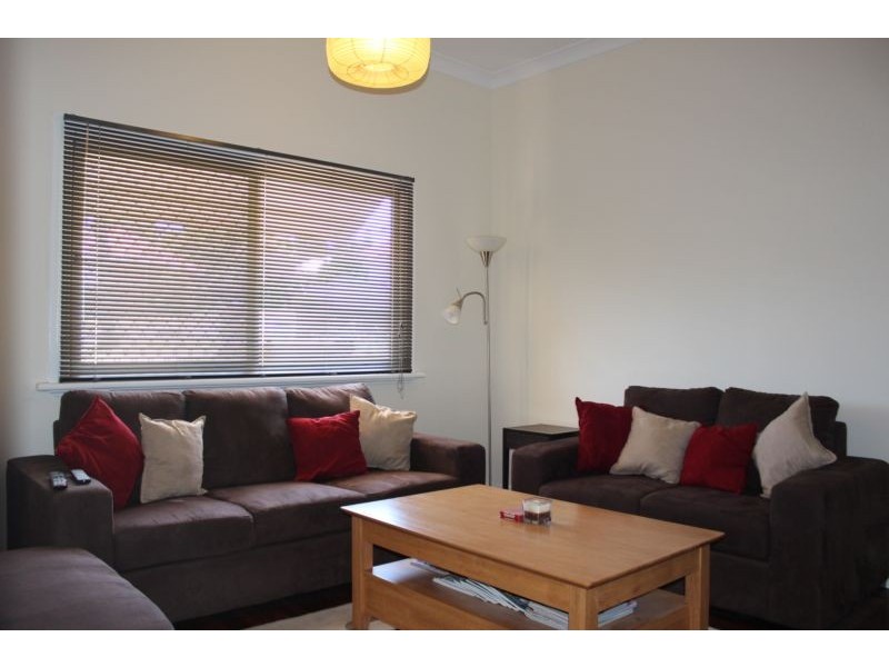 251 South Street, Beaconsfield WA 6162