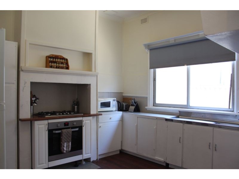 251 South Street, Beaconsfield WA 6162