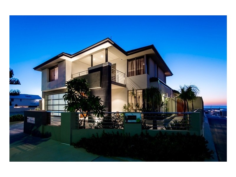 54 Arabella Loop, North Coogee WA 6163