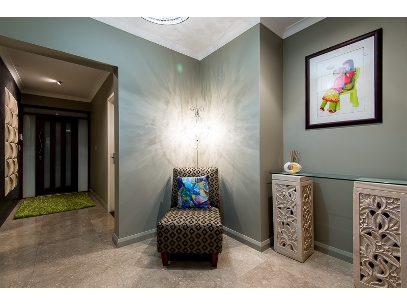 54 Arabella Loop, North Coogee WA 6163