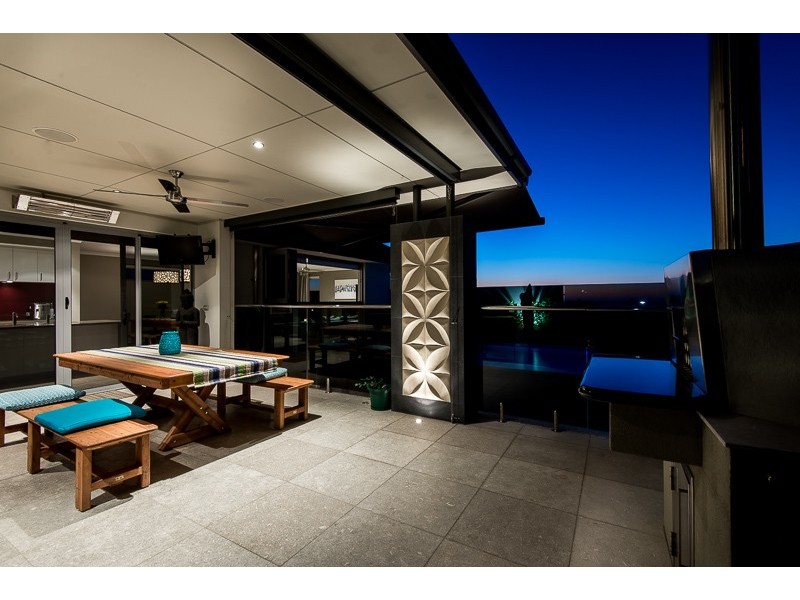 54 Arabella Loop, North Coogee WA 6163