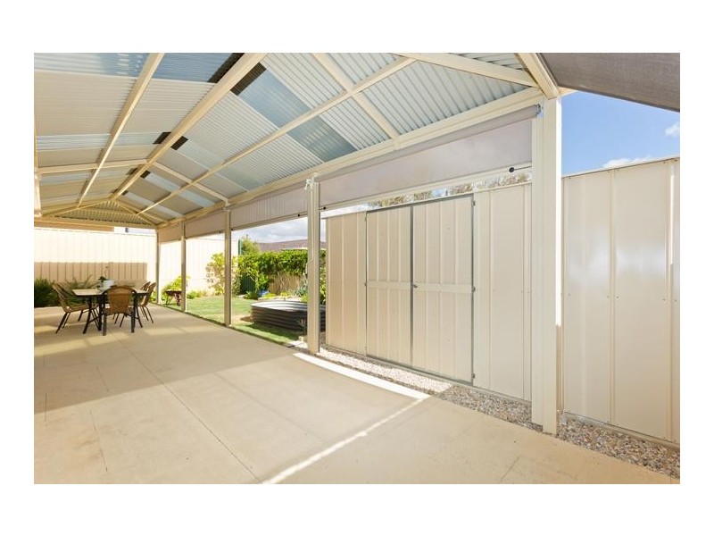 7 Ingrilli Court, Munster WA 6166