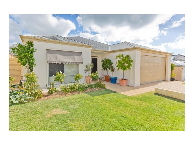 7 Ingrilli Court, Munster WA 6166