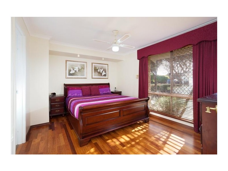 7 Javanica Court, Warnbro WA 6169
