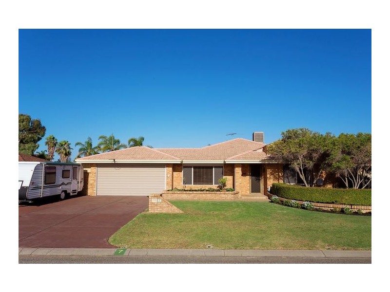 7 Javanica Court, Warnbro WA 6169