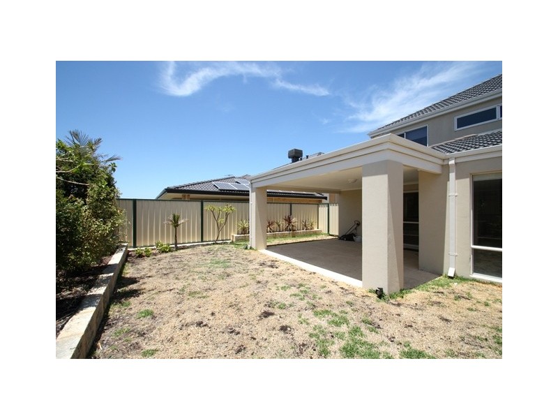 12 Kirkley Court, Success WA 6164