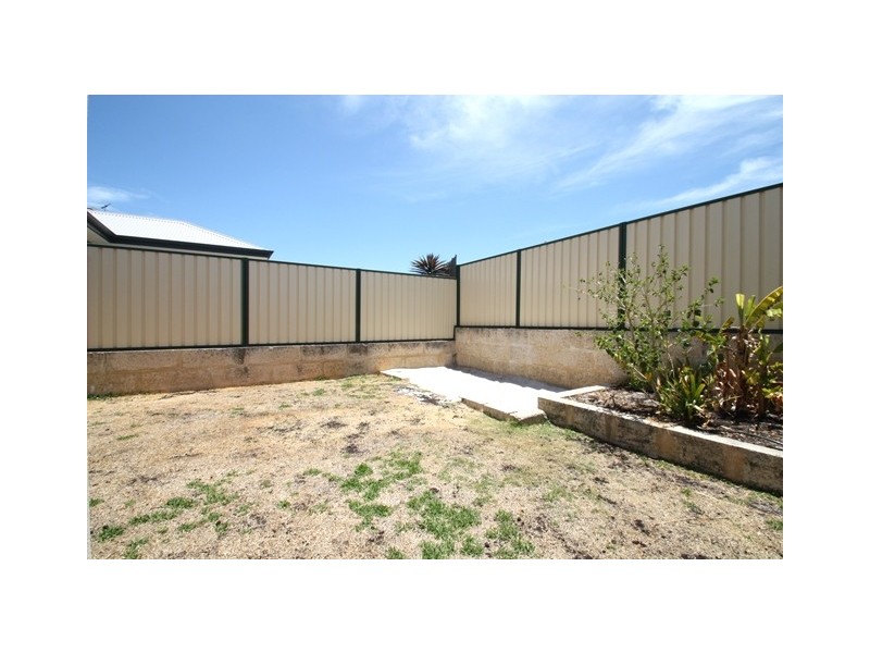 12 Kirkley Court, Success WA 6164