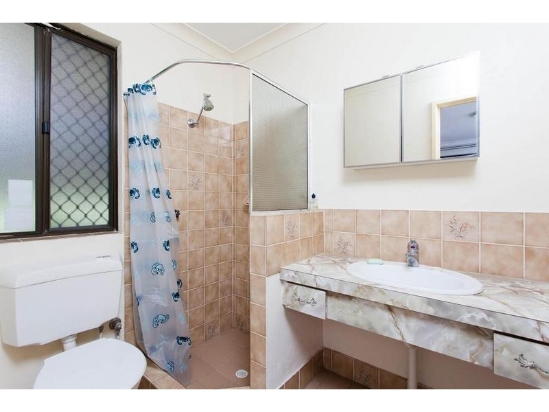 182 Winterfold Road, Kardinya WA 6163