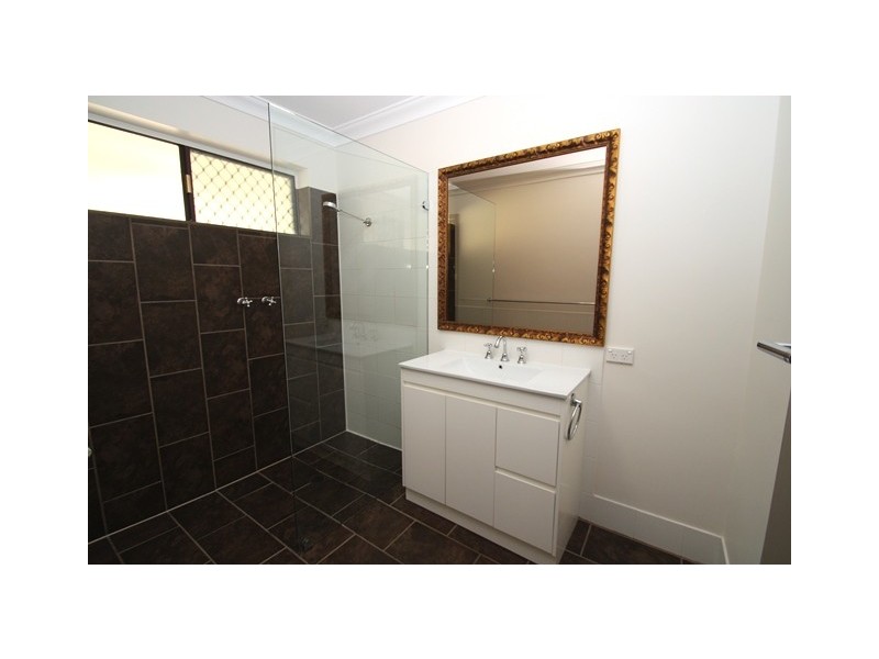 4 Pagneil Court, Hamilton Hill WA 6163