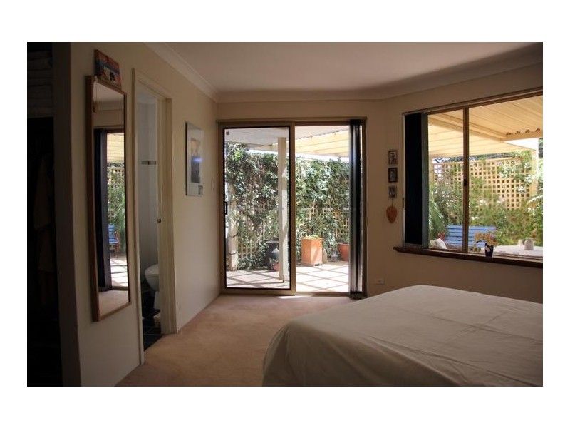 9 Duchart Way, Coogee WA 6166