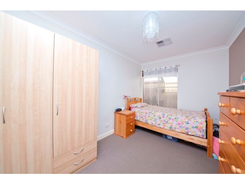 38 Crossland Way, Kardinya WA 6163