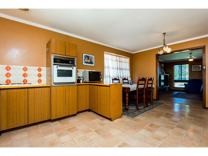 17 Norland Way, Spearwood WA 6163