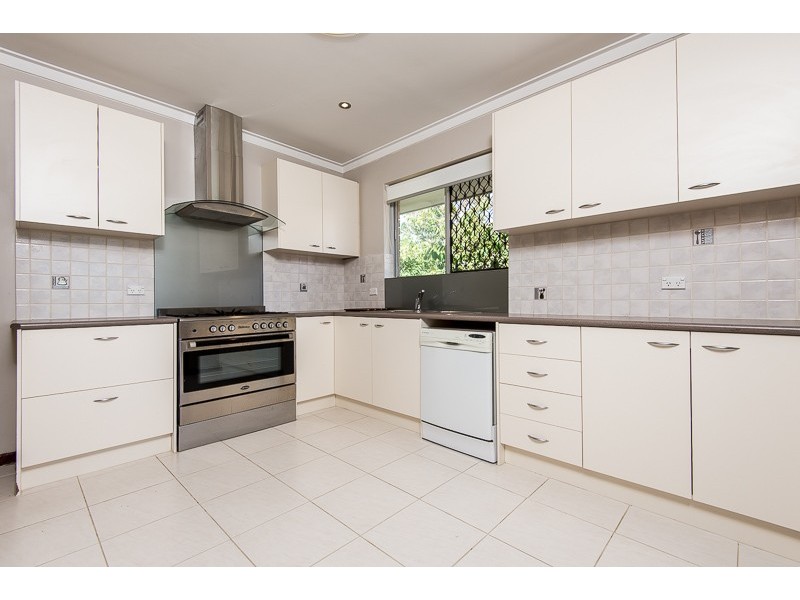 19 Glendower Way, Spearwood WA 6163