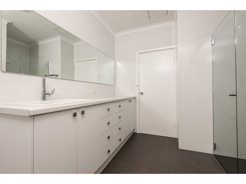 19 Glendower Way, Spearwood WA 6163