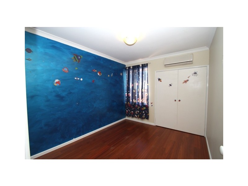 4 Cranberry Street, Coogee WA 6166