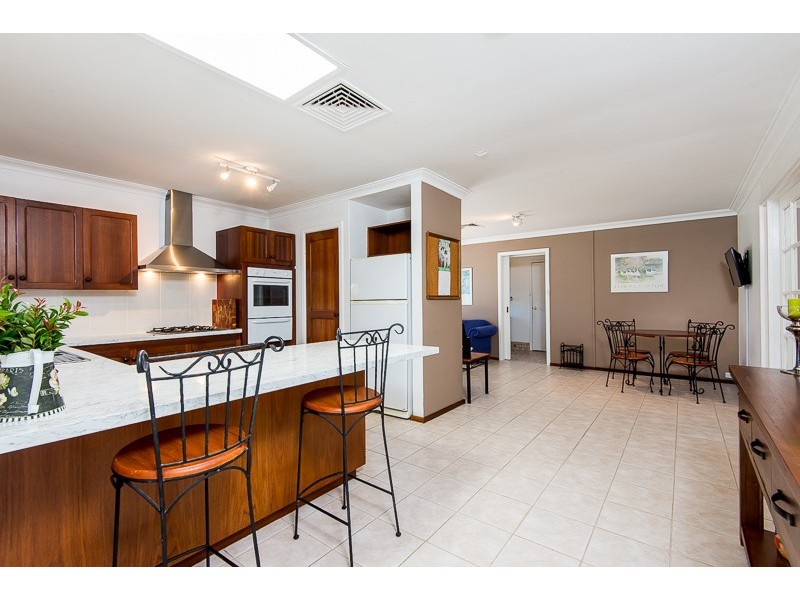 2 Hellam Grove, Booragoon WA 6154