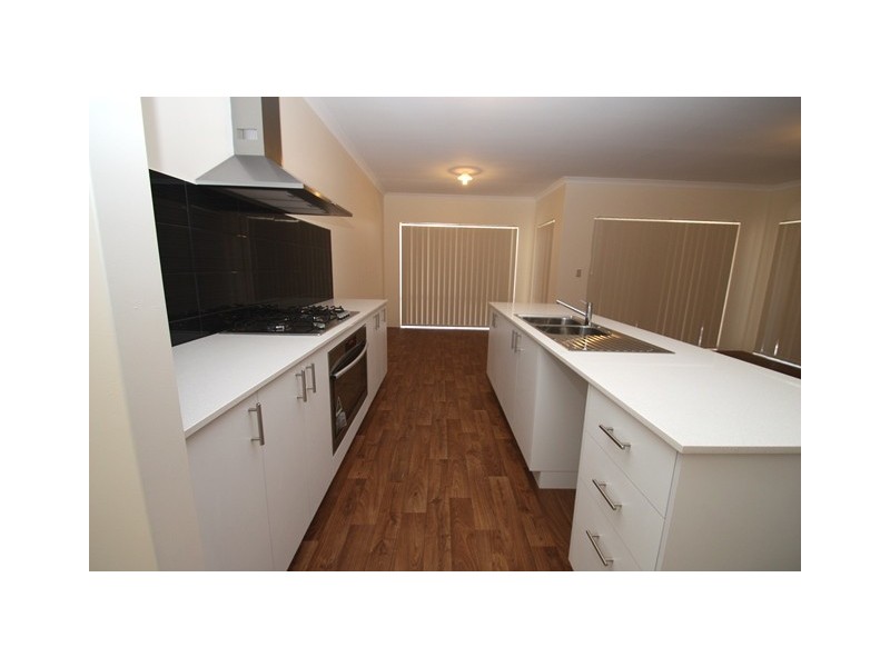 14 Student Loop, Coolbellup WA 6163