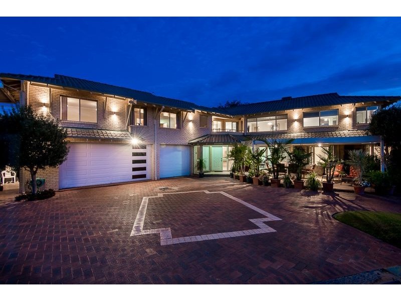 6 The Cove, Coogee WA 6166