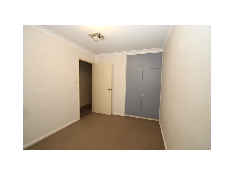 20 Greenham Place, Bibra Lake WA 6163