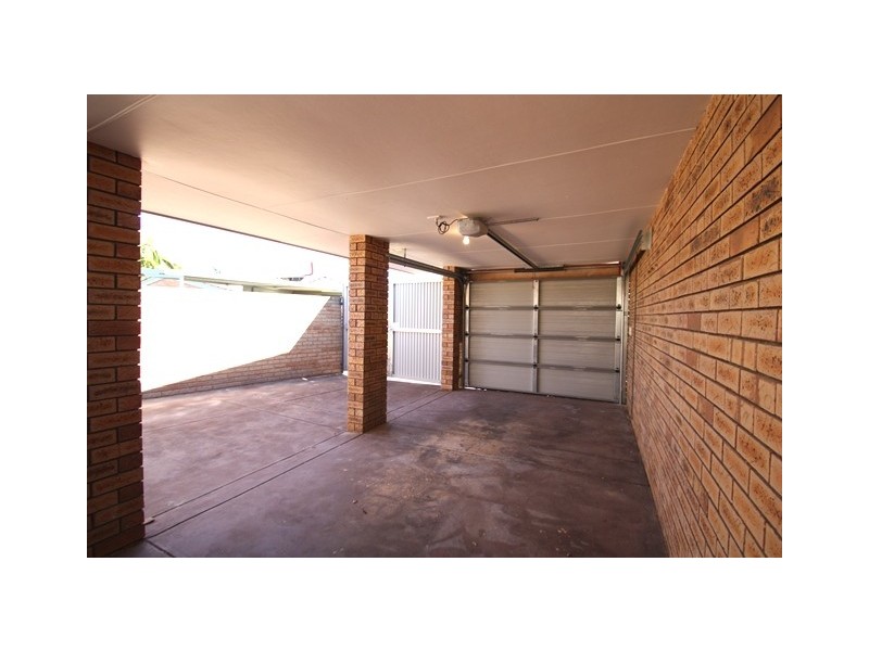 20 Greenham Place, Bibra Lake WA 6163