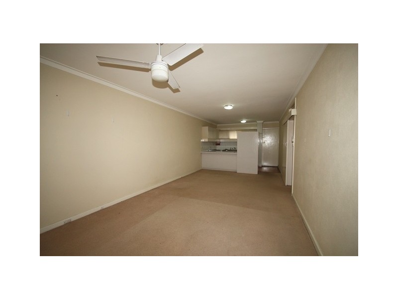 17/8 Fortini Court, Hamilton Hill WA 6163