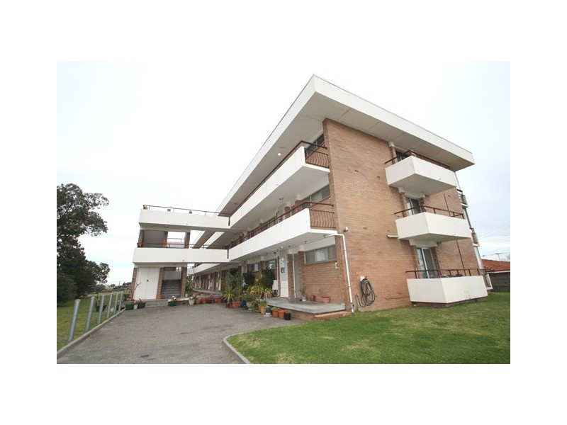 17/8 Fortini Court, Hamilton Hill WA 6163