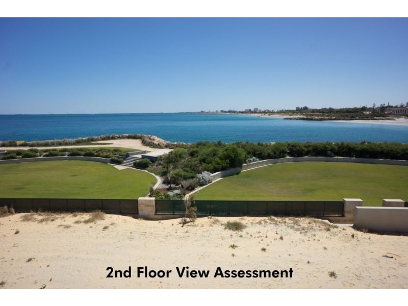 28 Chelydra Point, North Coogee WA 6163