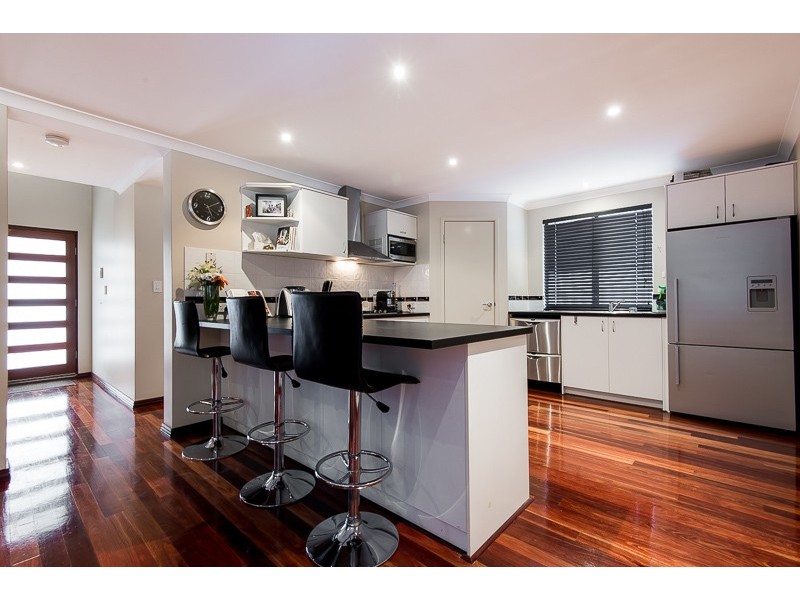 5 Mell Road, Spearwood WA 6163