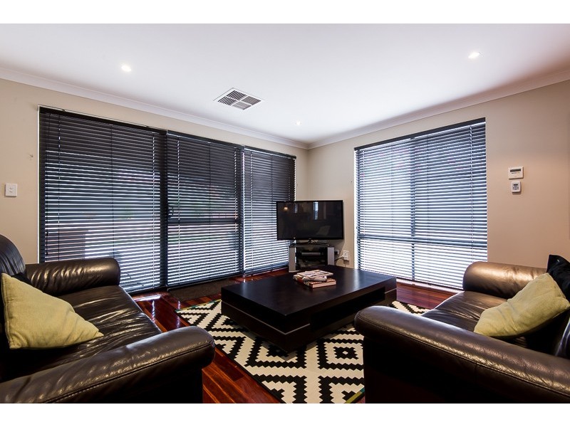 5 Mell Road, Spearwood WA 6163