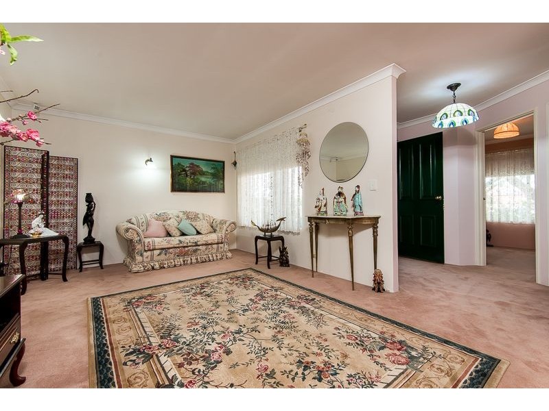 53 Fairbairn Road, Coogee WA 6166