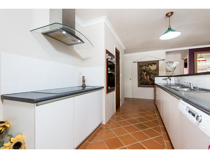 53 Fairbairn Road, Coogee WA 6166