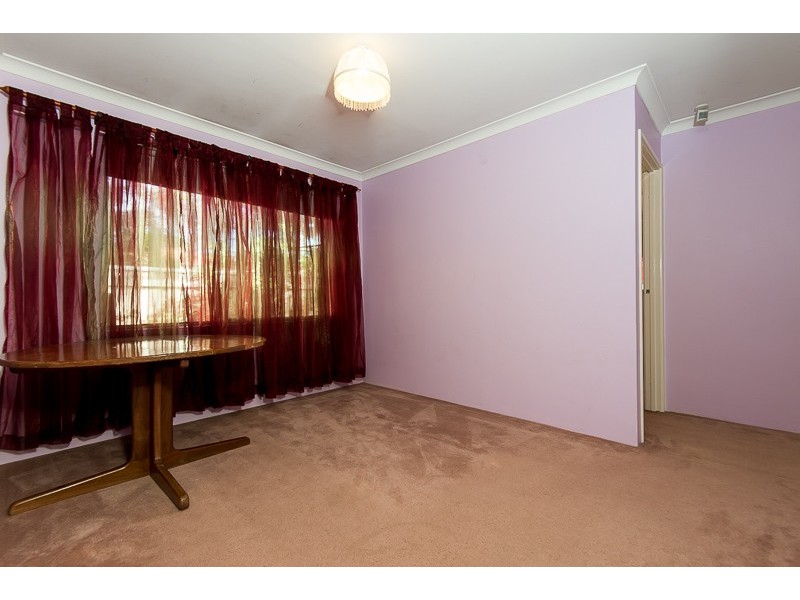 53 Fairbairn Road, Coogee WA 6166