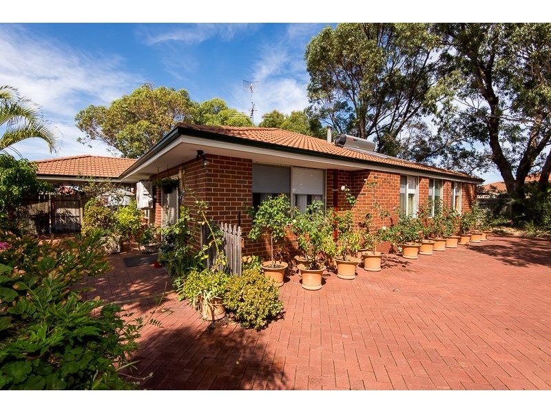 53 Fairbairn Road, Coogee WA 6166