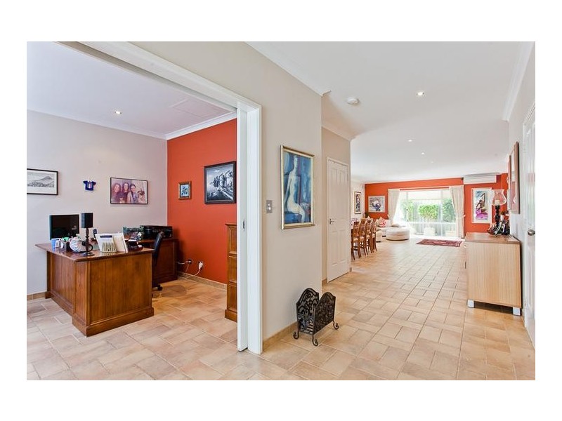 46 Hines Road, Hilton WA 6163