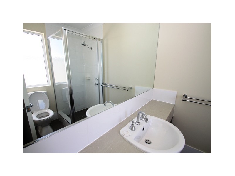 7 Addis Way, Wandi WA 6167
