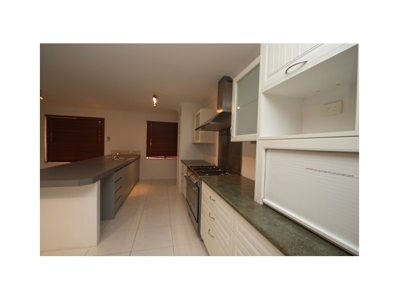 18 Yangebup Road, Yangebup WA 6164