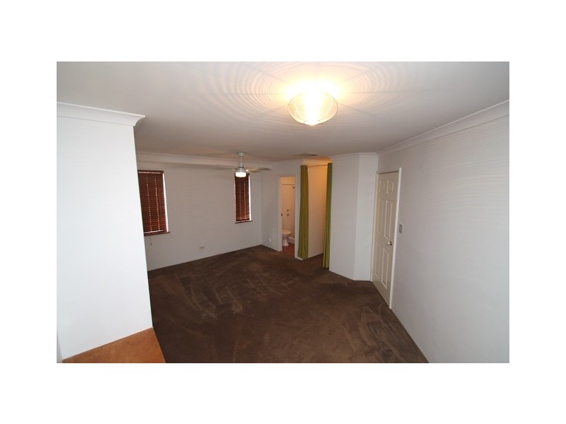 18 Yangebup Road, Yangebup WA 6164