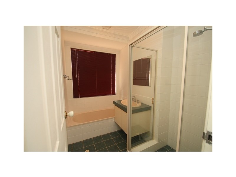 18 Yangebup Road, Yangebup WA 6164