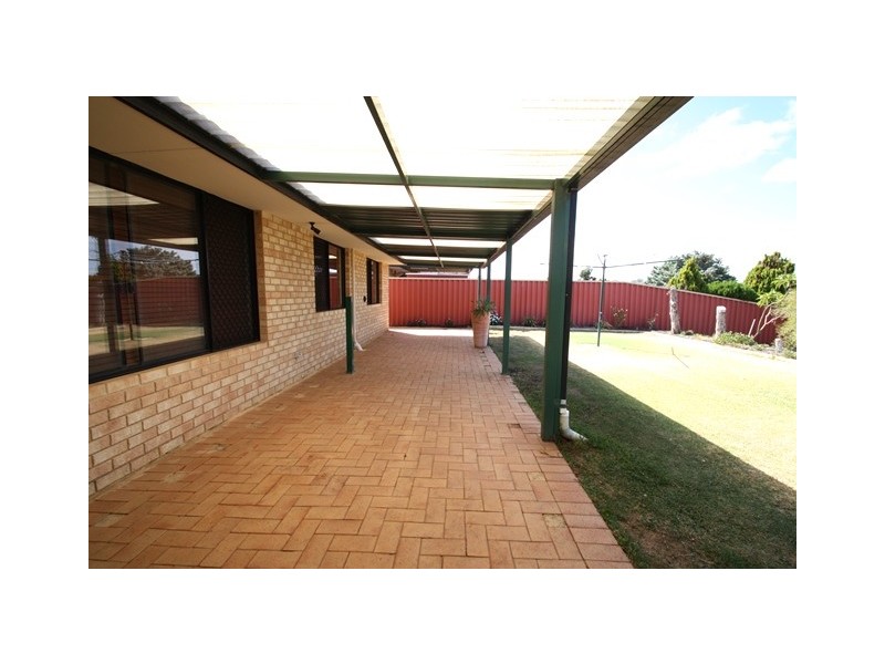 18 Yangebup Road, Yangebup WA 6164