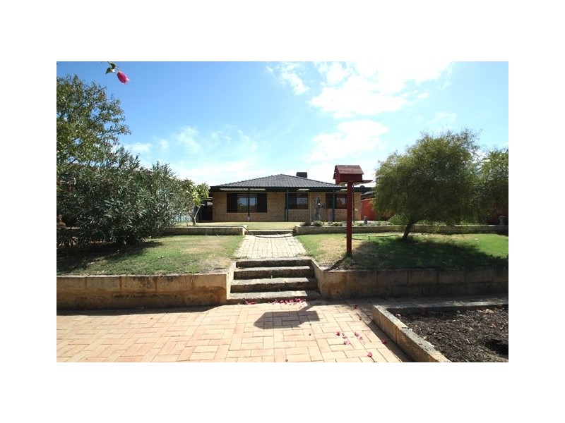 18 Yangebup Road, Yangebup WA 6164