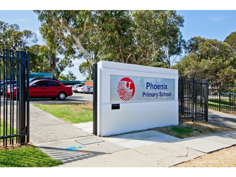 34 Ashbourne Way, Hamilton Hill WA 6163